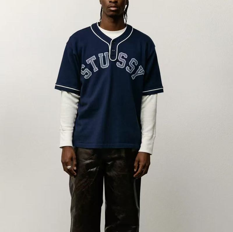St S Y T-shirt · 2