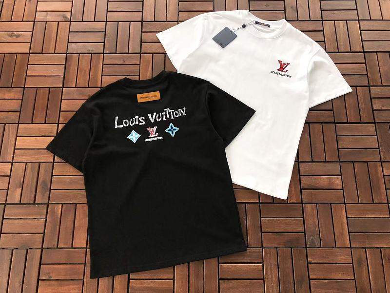 L T-shirt · 6