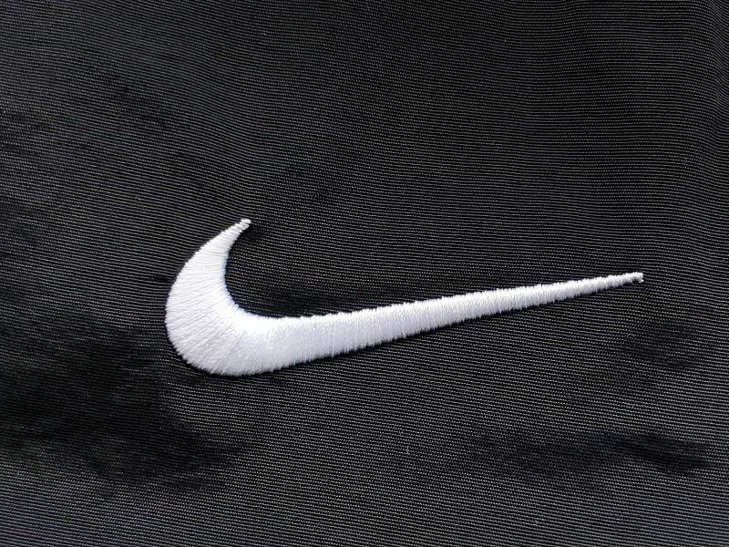 Nike Trousers 11