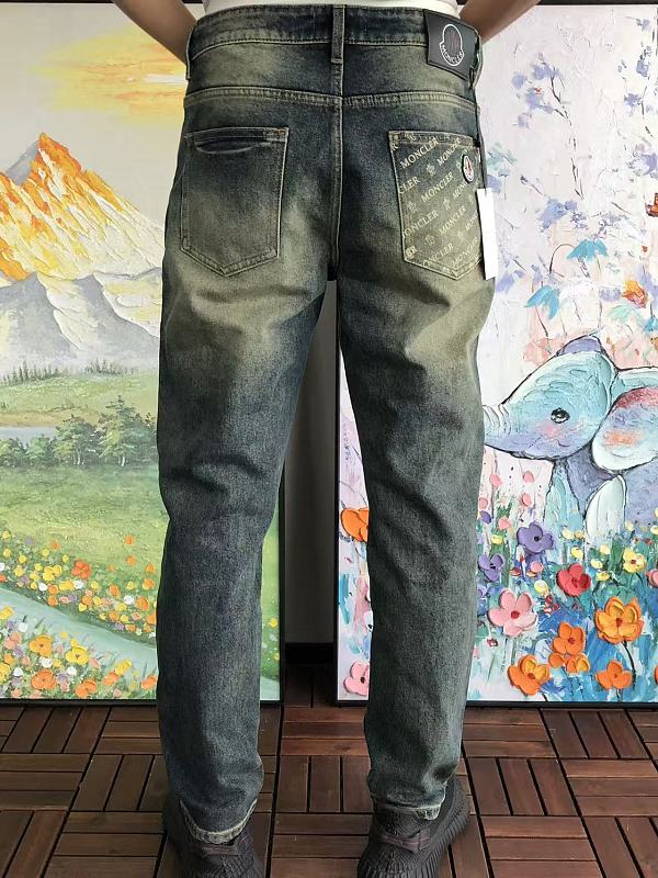 M R Jeans · 4