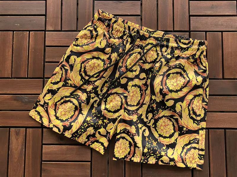 Ve Sa E Shorts · 4