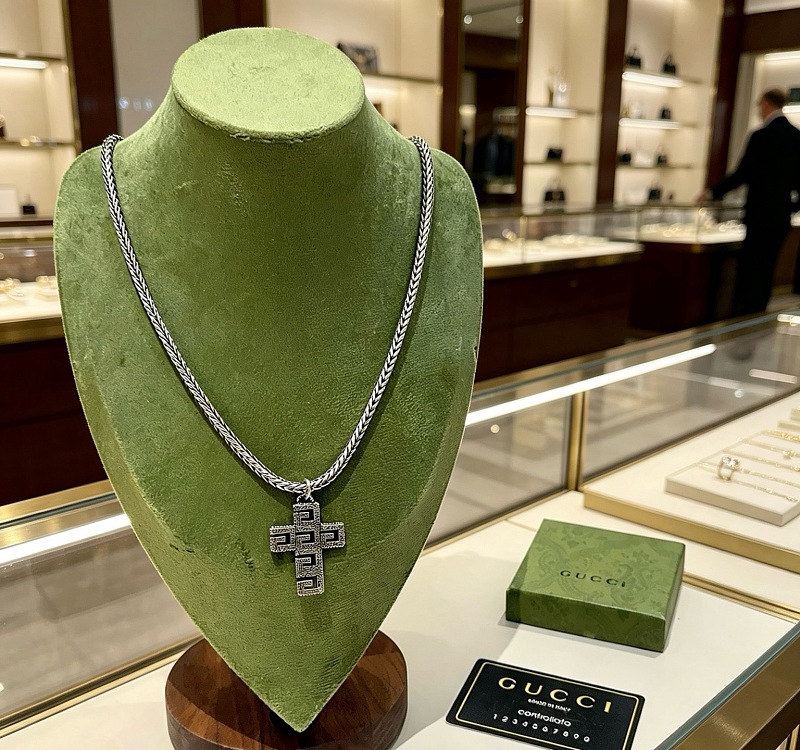 G C I Jewelry · 5