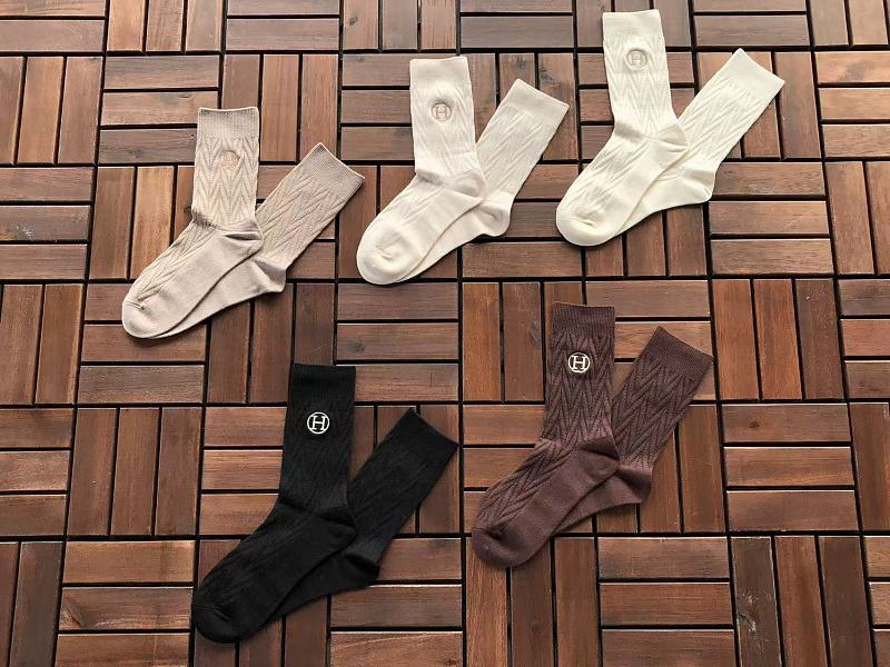 H R E Socks · 3