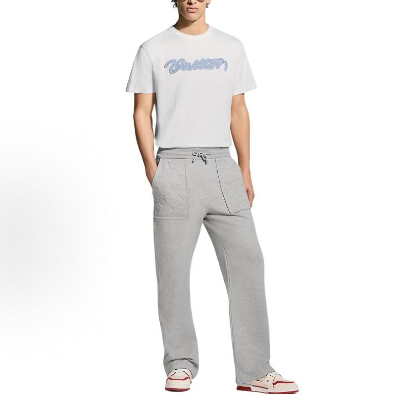 L T-shirt · 2