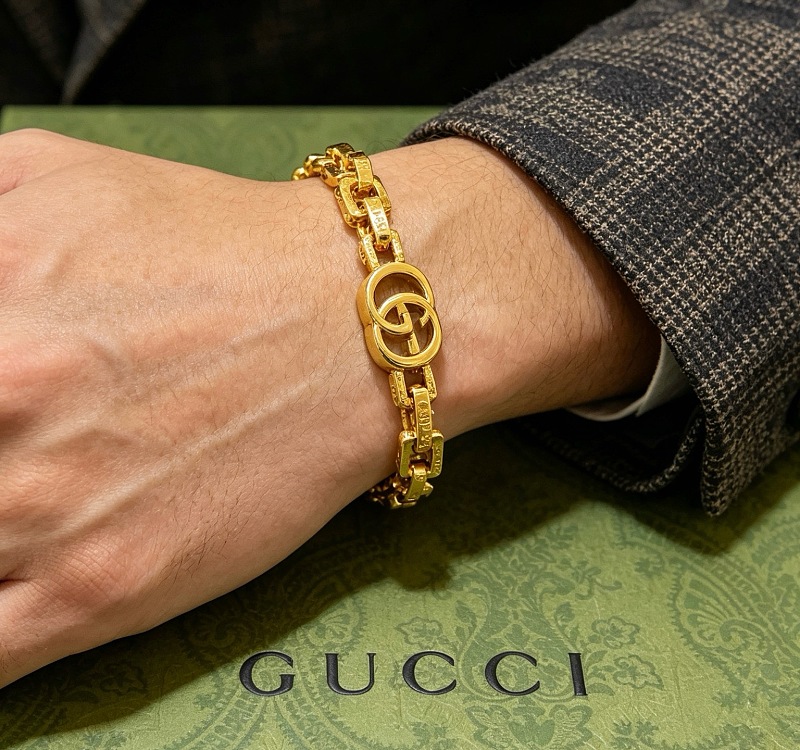 G C I Jewelry · 3