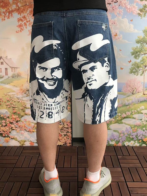 Th T's A Aw Ul L T Of C.. & Asaali Shorts Jeans · 4