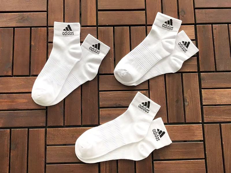 Di As Socks 4