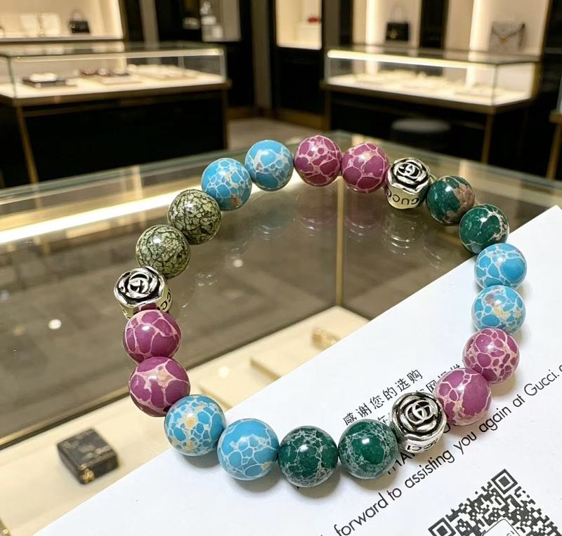 G C I Jewelry · 4