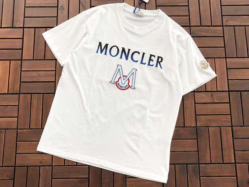 M R T-shirt 8