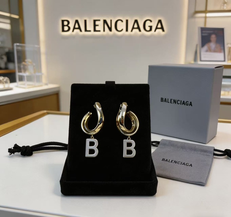 B L Ia A Jewelry