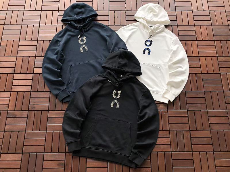 On Ru I G Hoodie · 4