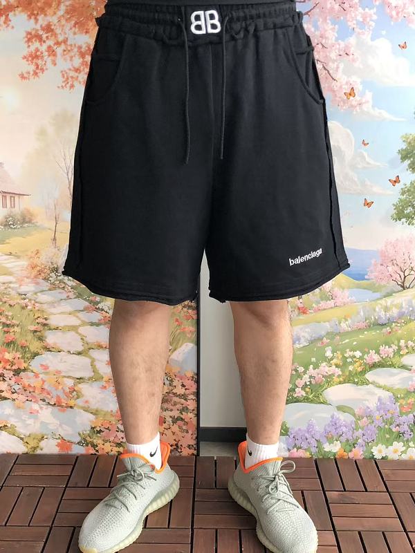 B L Ia A Shorts · 3