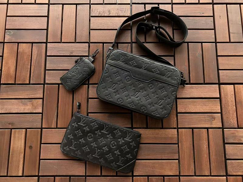 L Bag · 3