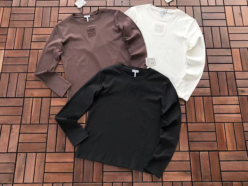 L E Long-sleeve Woman · 4