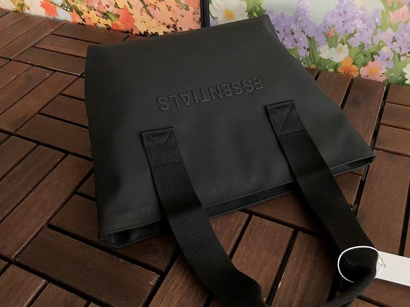 Essentials Bag · 5