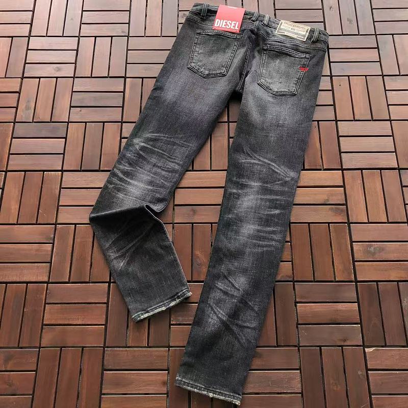 D E E Jeans · 3