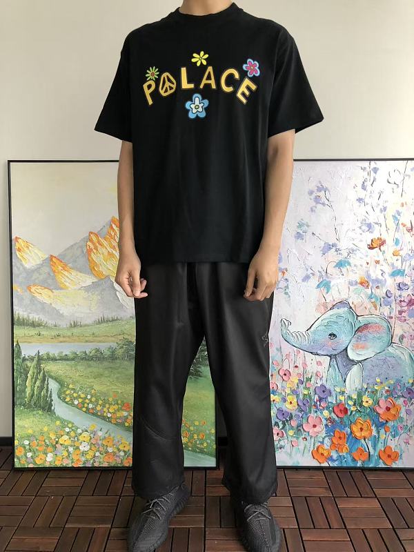 P La E T-shirt · 3
