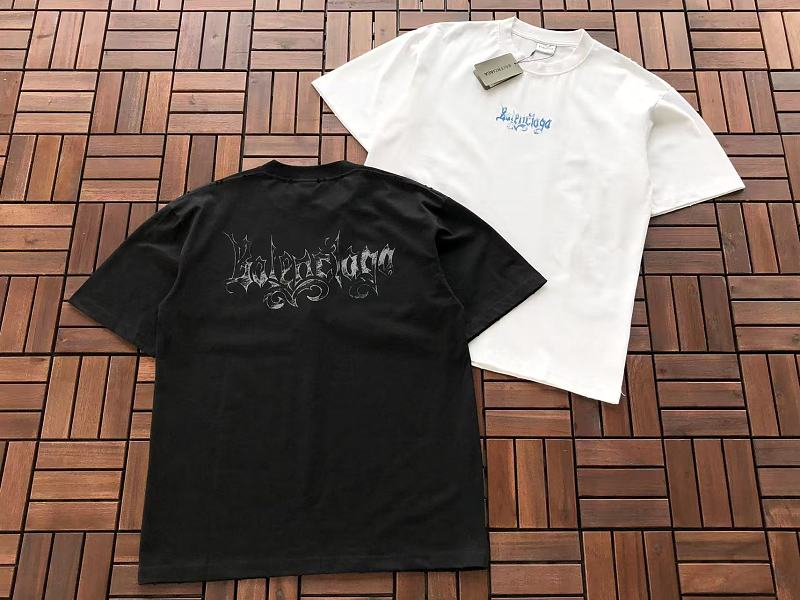 B L Ia A T-shirt · 6