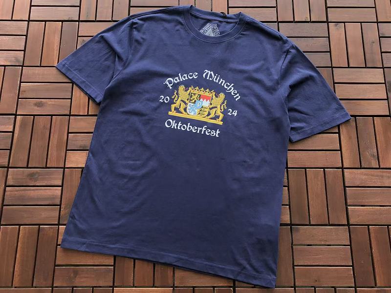 P La E T-shirt 12