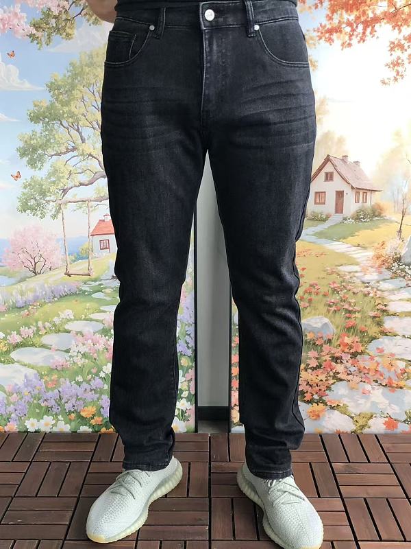 Br N L O C Ci L I Jeans · 3
