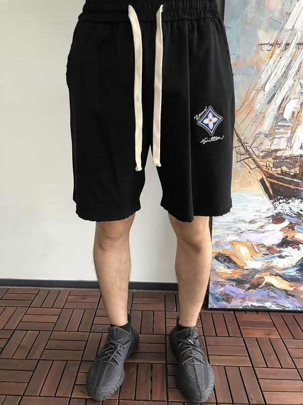 L Shorts · 3