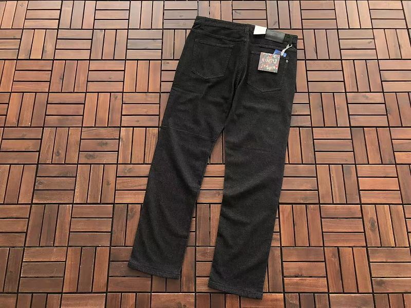 Br N L O C Ci L I Jeans · 6