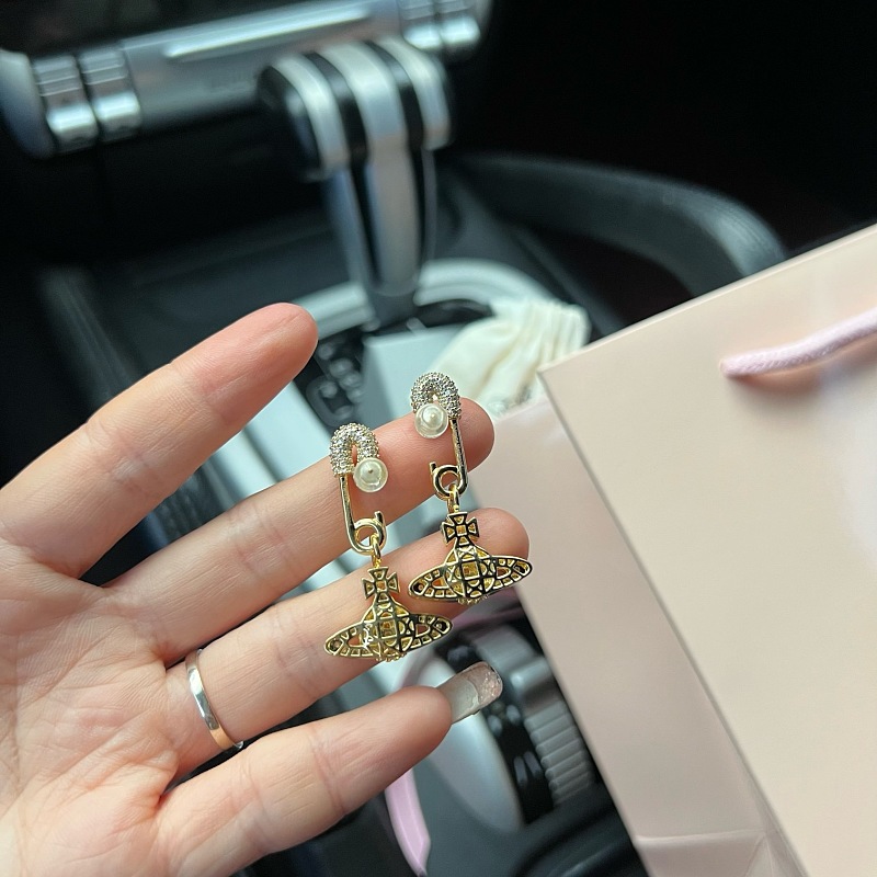Vivienne Westwood Jewelry 6