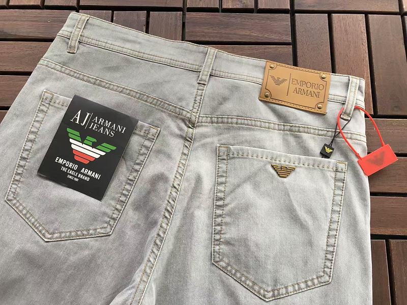 E P R A M N Jeans · 6