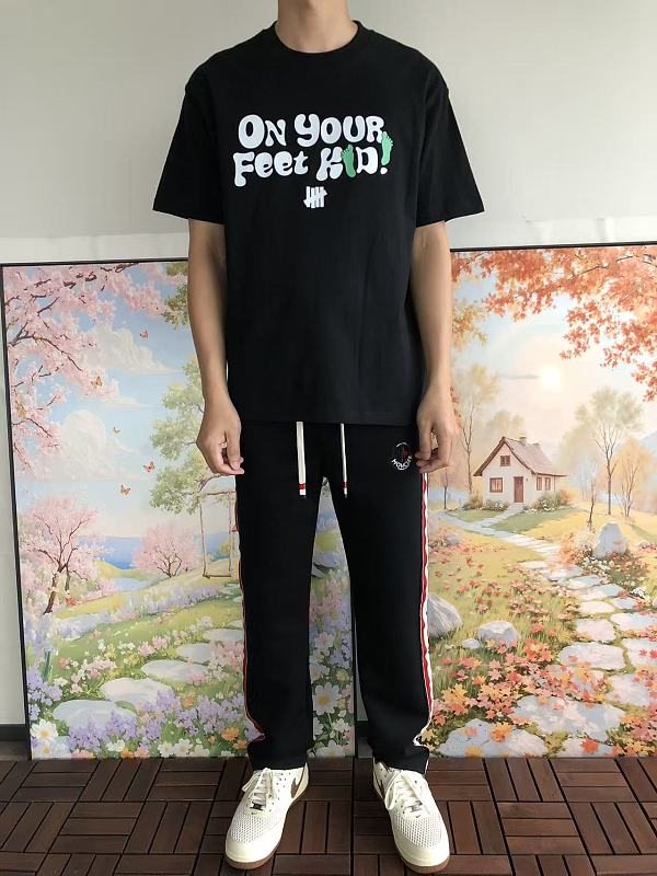 Undefeated T-shirt · 3