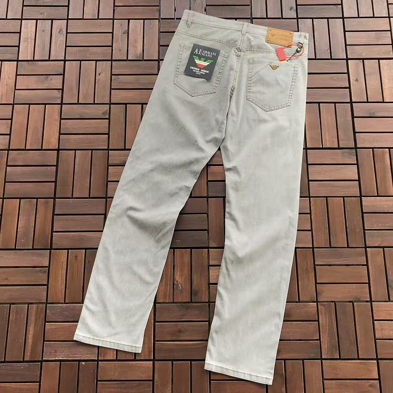 E P R A M N Jeans · 3