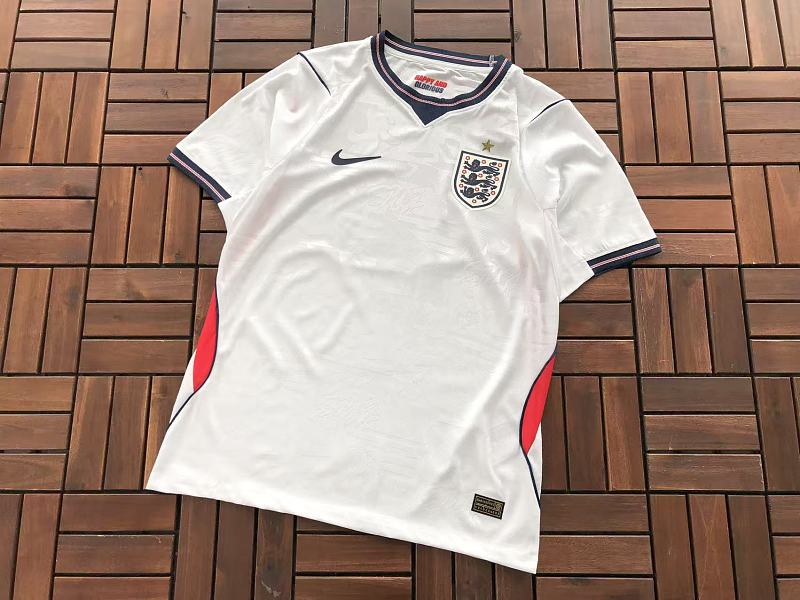 Football T-shirt · 5