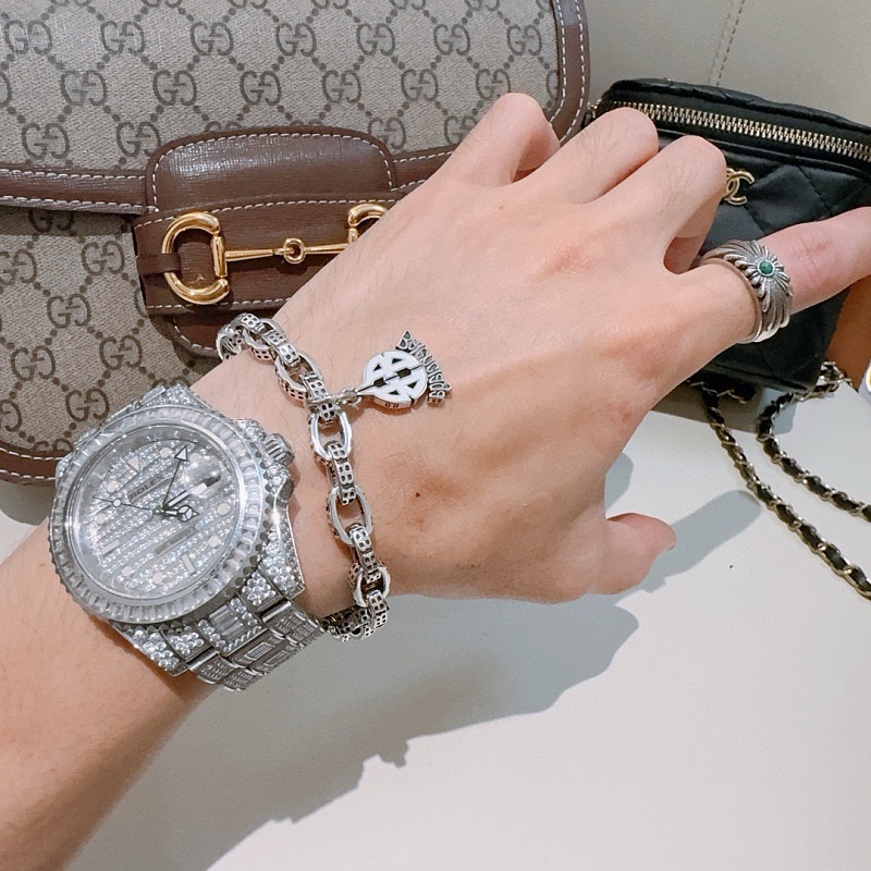 B L Ia A Jewelry · 6