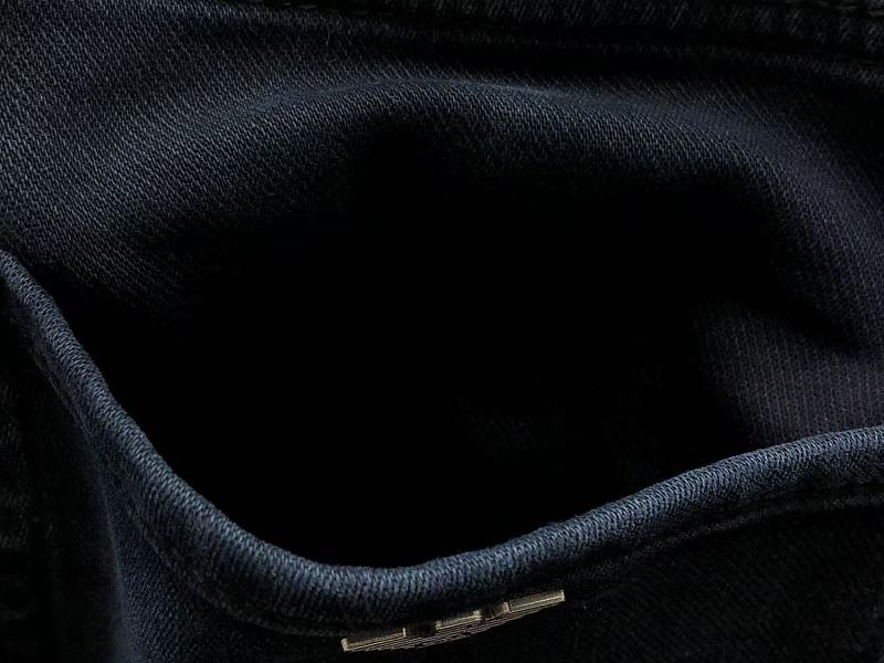 E P R A M N Jeans 10