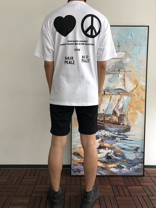 Saint Michael & John Lennon T-shirt · 5
