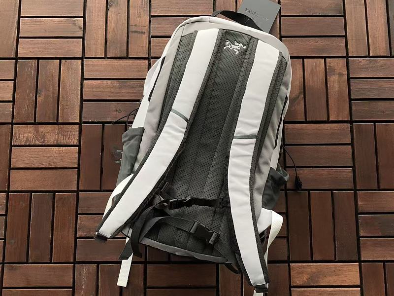A T Yx Bag 5