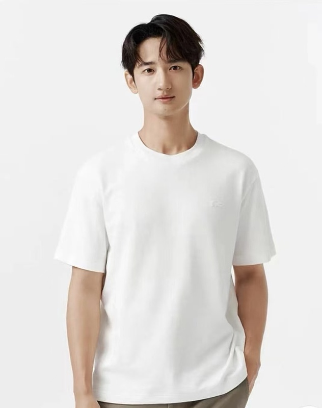 L C St T-shirt · 4
