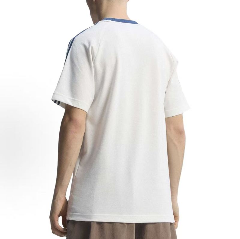 Di As T-shirt · 3