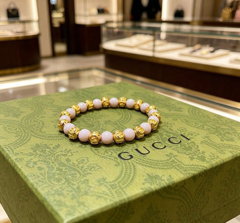 G C I Jewelry 9