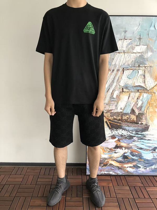 P La E T-shirt · 3