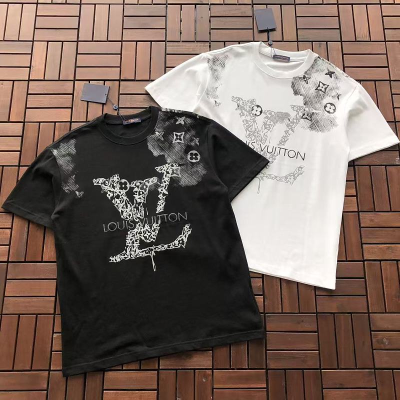 L T-shirt · 5