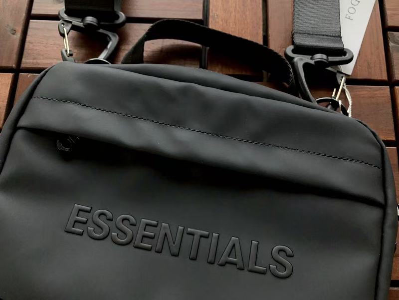 Essentials Bag 5