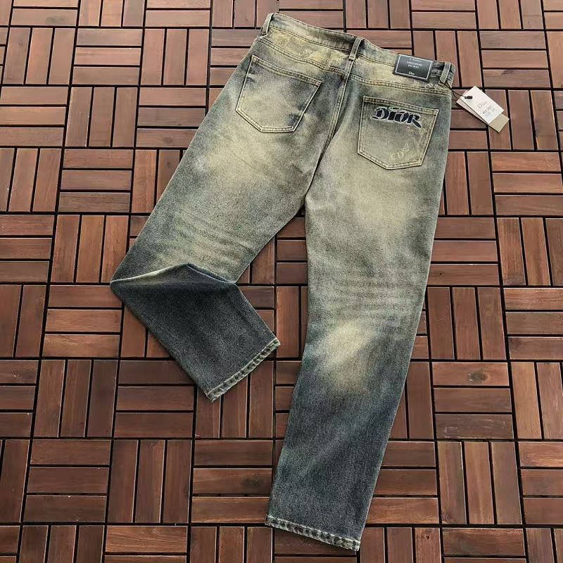 D O Jeans · 5