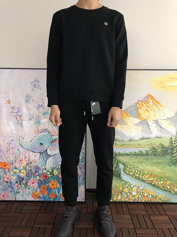 L Ul M N Sweater · 4