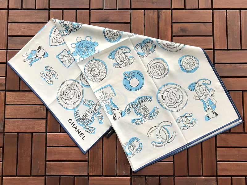 C A E Scarf · 5