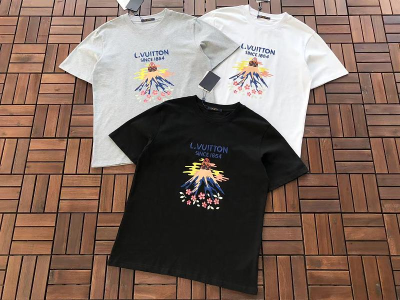 L T-shirt · 6