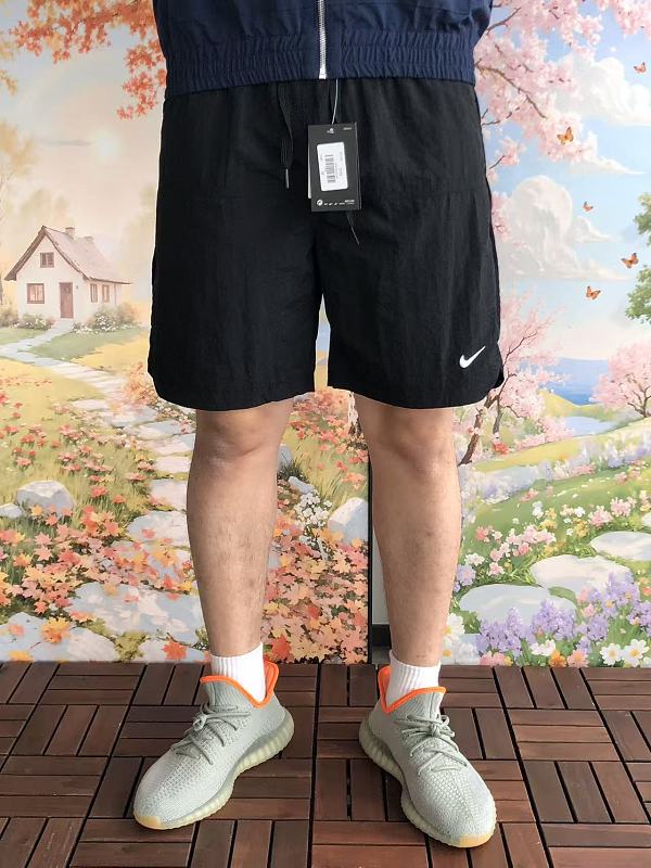 Nike Shorts 4