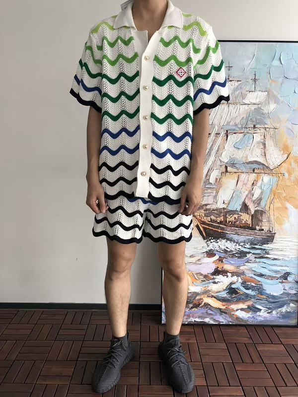 C S Bl C Sweater T-shirt Shorts 4