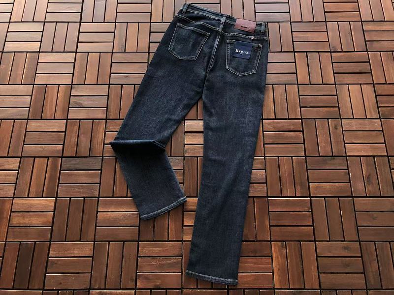 Kiton Jeans · 4