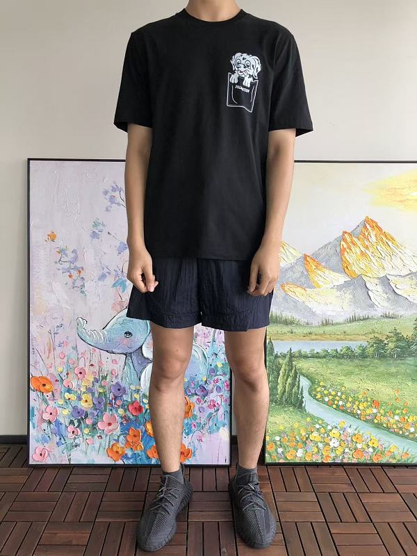 P La E T-shirt · 4