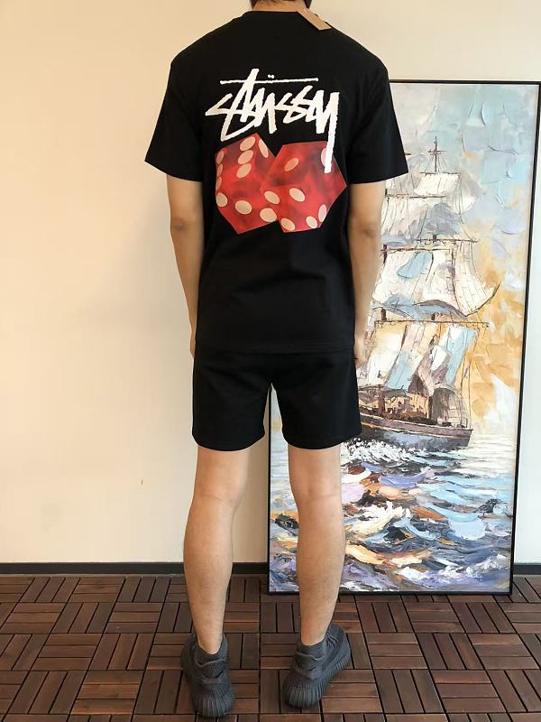 St S Y T-shirt · 4